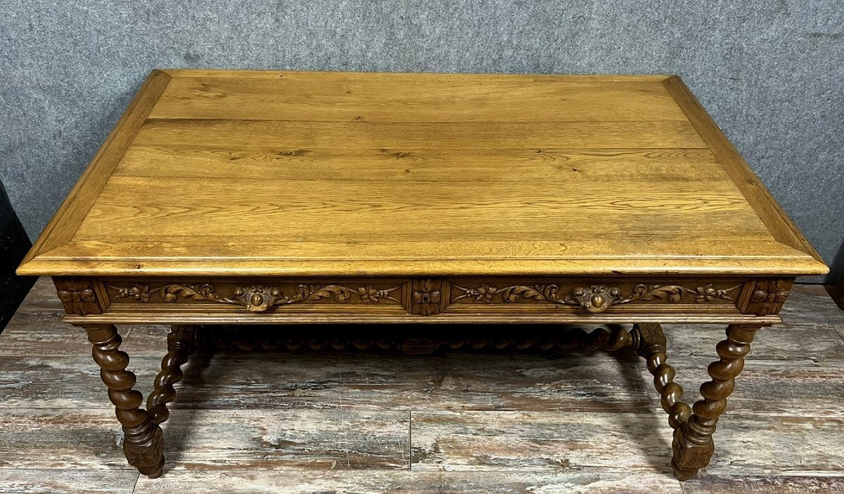 Large Louis XIII Renaissance Style Center Desk In Carved Solid Oak 