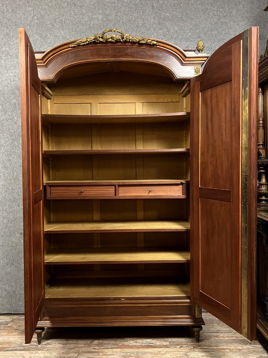 Louis XVI Style Parisian Armoire In Mahogany And Marquetry -photo-3