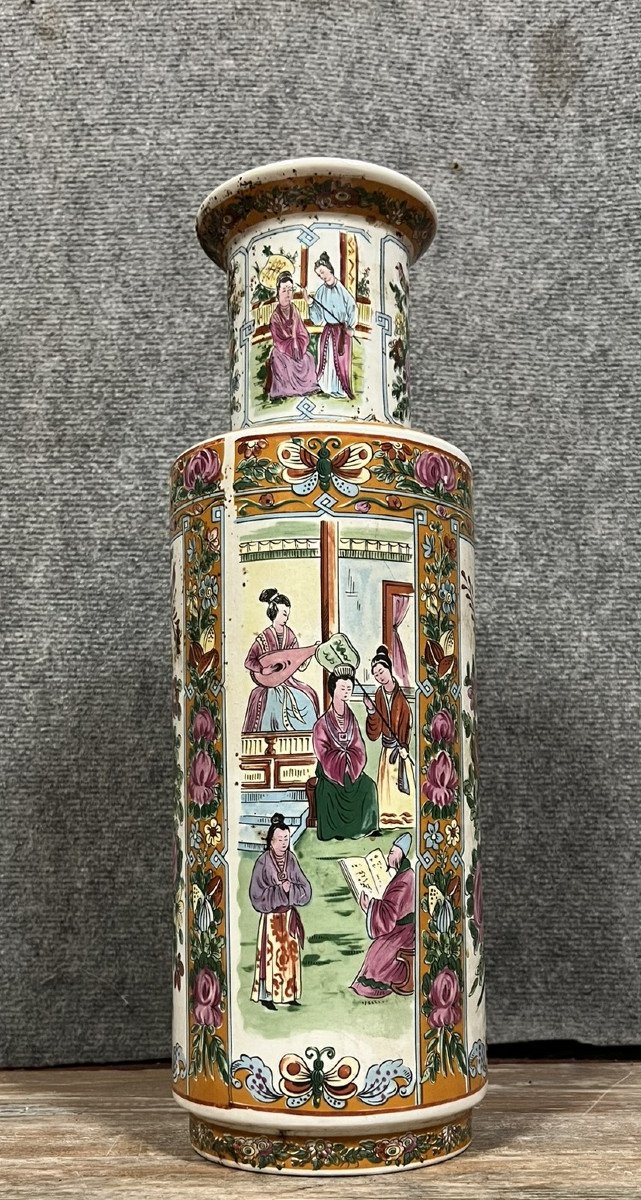 Grand Vase Chinois Forme Rouleau, Style Famille Rose, En Porcelaine -photo-2