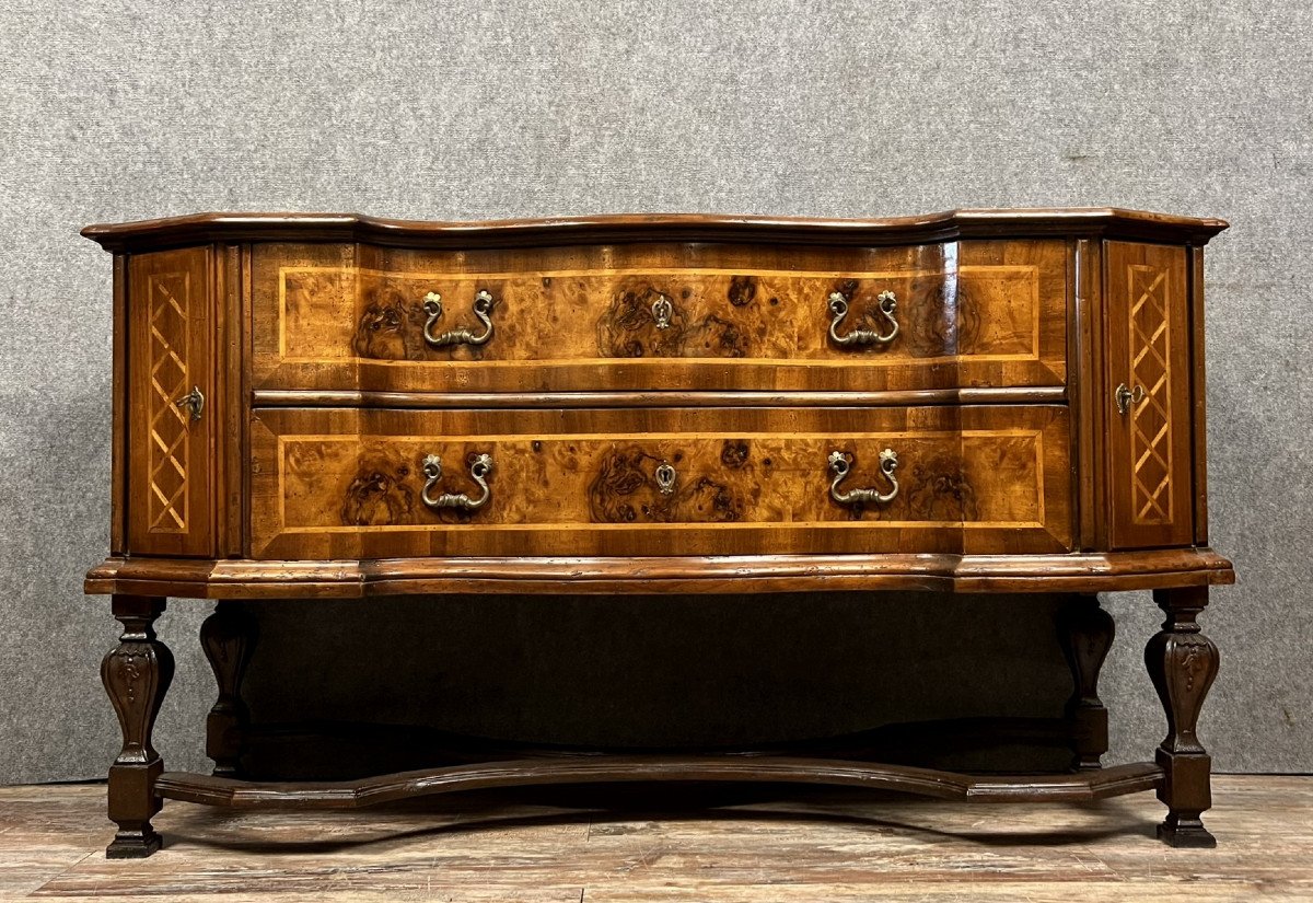 Large Lombard Chest Of Drawers With Crossbow Front In Walnut And Marquetry 