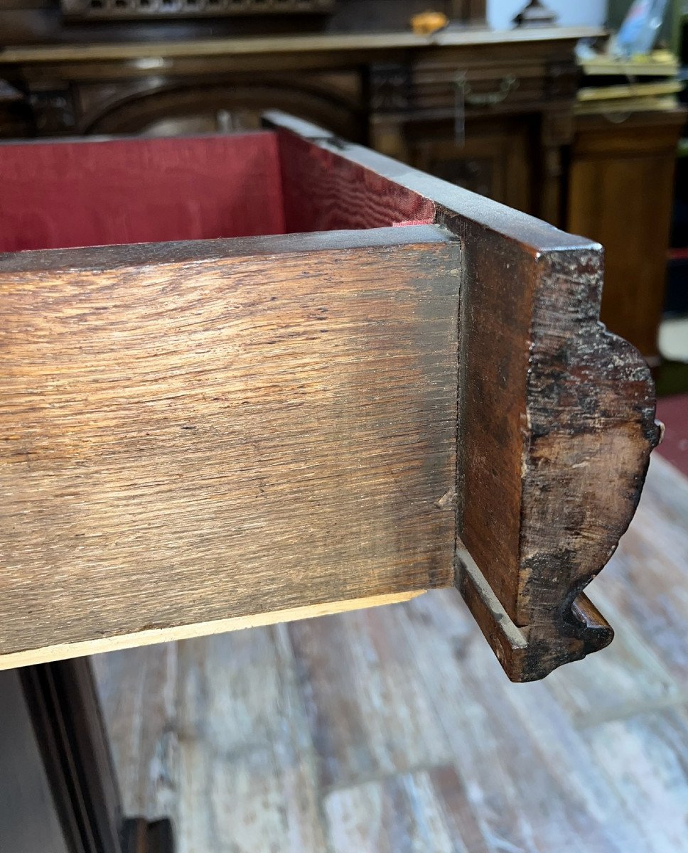 17th Century Walnut Cabinet -photo-4