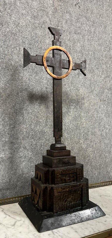 Art Deco Hammered Iron Altar Cross Circa 1930-photo-2