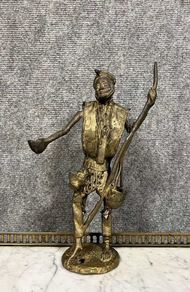 Africa Early 20th Century: Bronze Statue With Golden Patina (b)