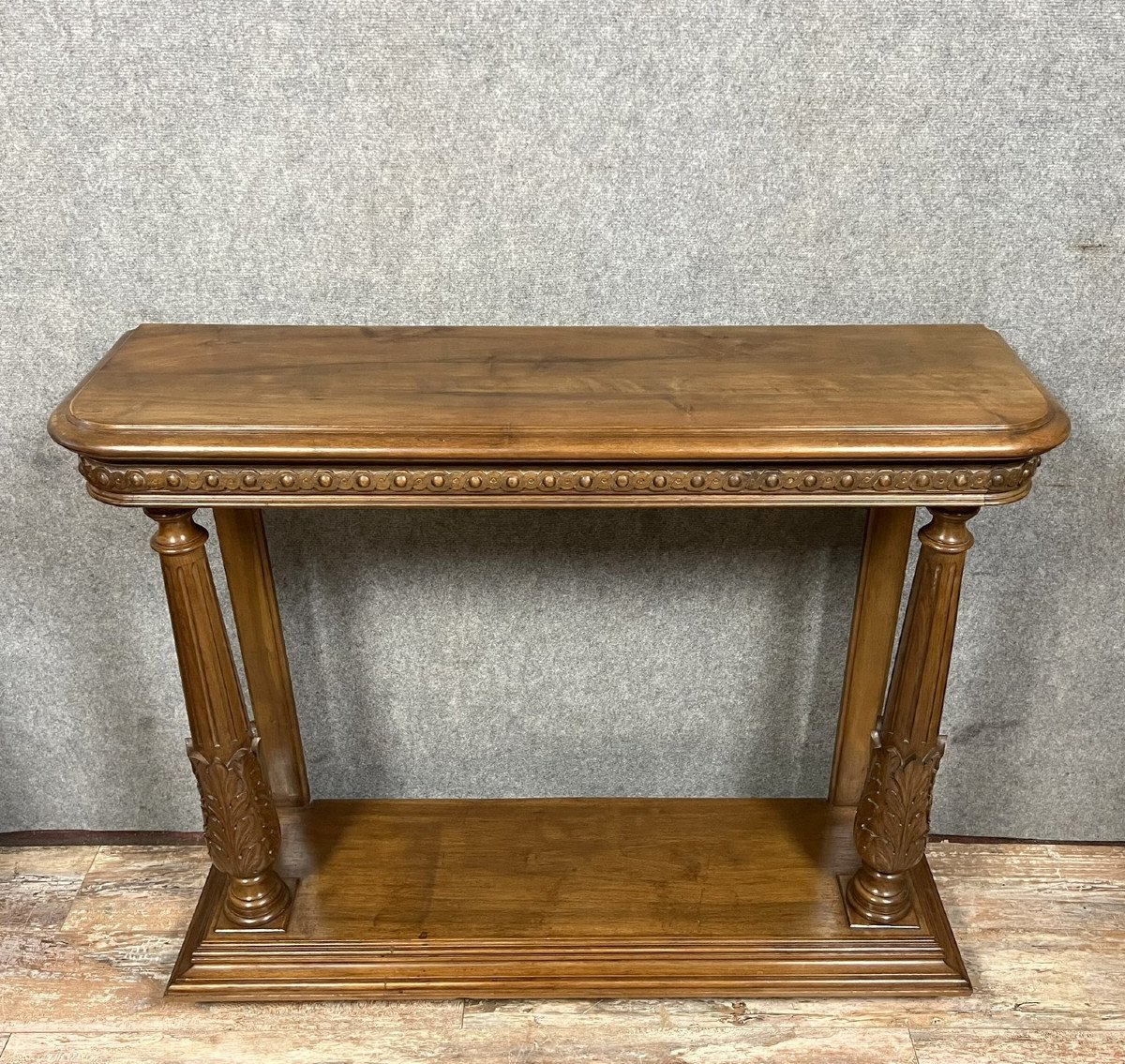 Renaissance Style Console In Solid Walnut -photo-1