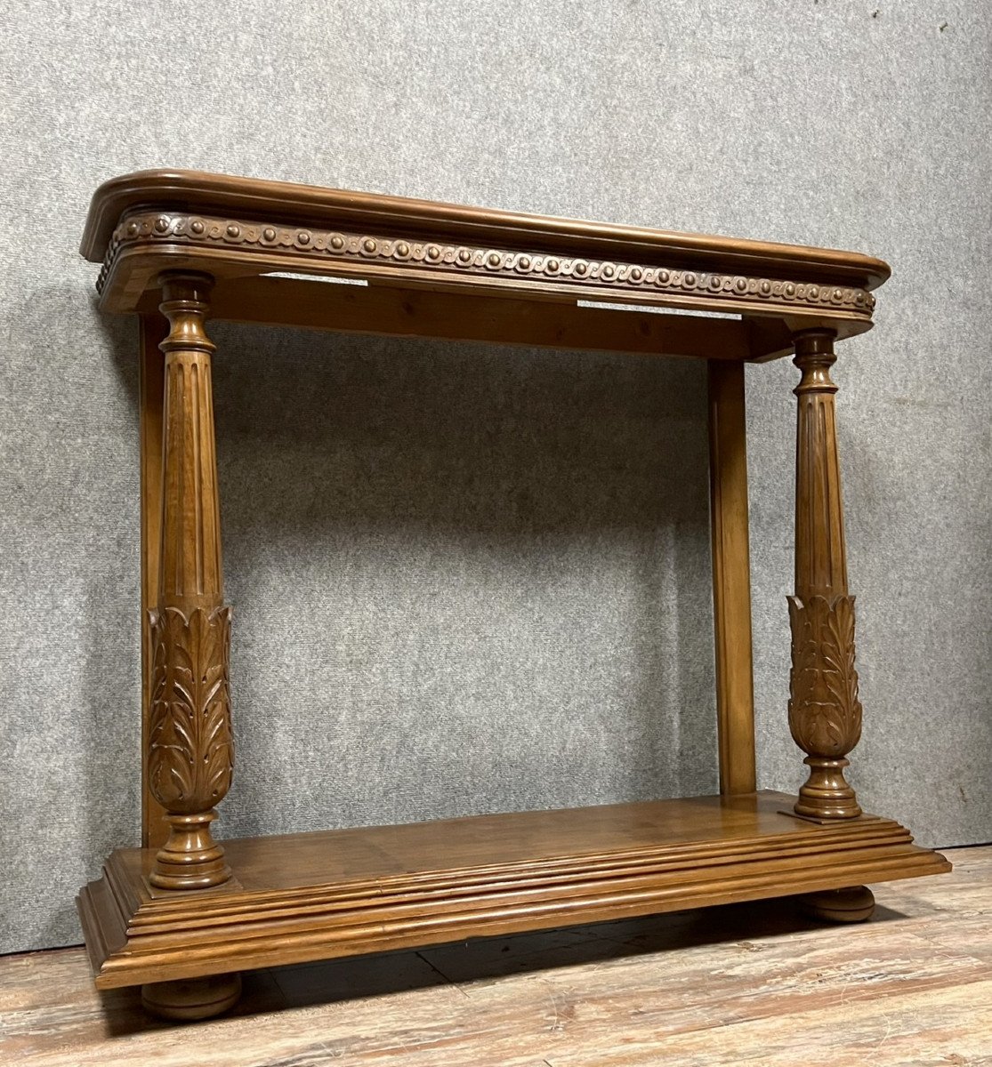 Renaissance Style Console In Solid Walnut -photo-2