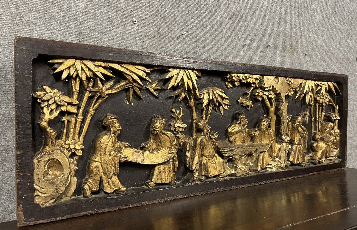 Asia 19th Century: Important Low Relief Panel In Carved, Lacquered And Gilded Wood  -photo-2