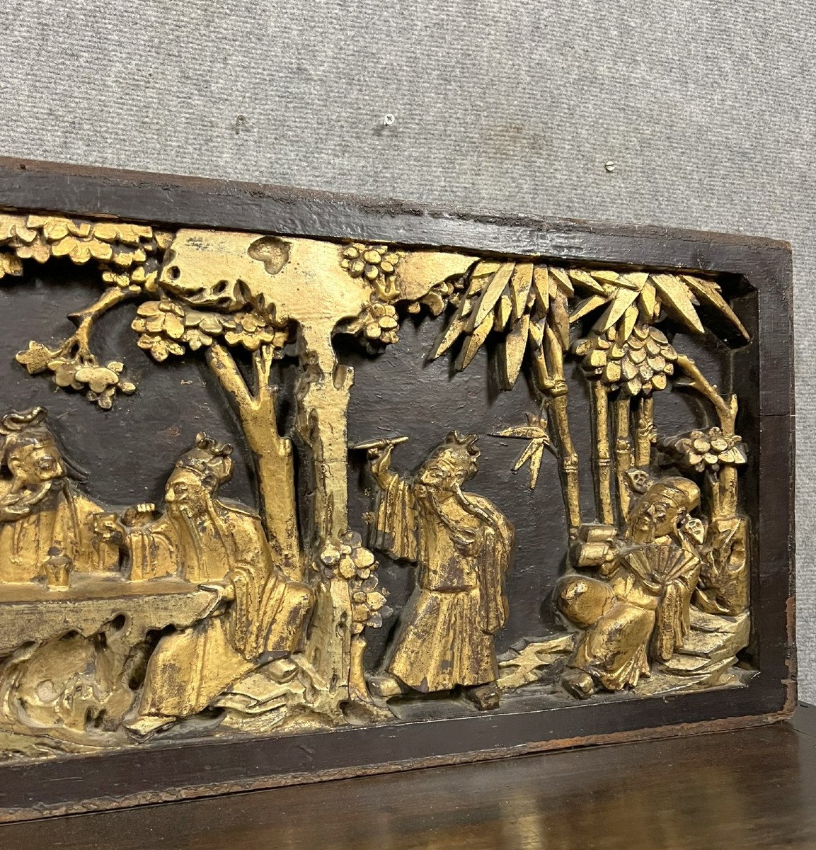 Asia 19th Century: Important Low Relief Panel In Carved, Lacquered And Gilded Wood  -photo-5