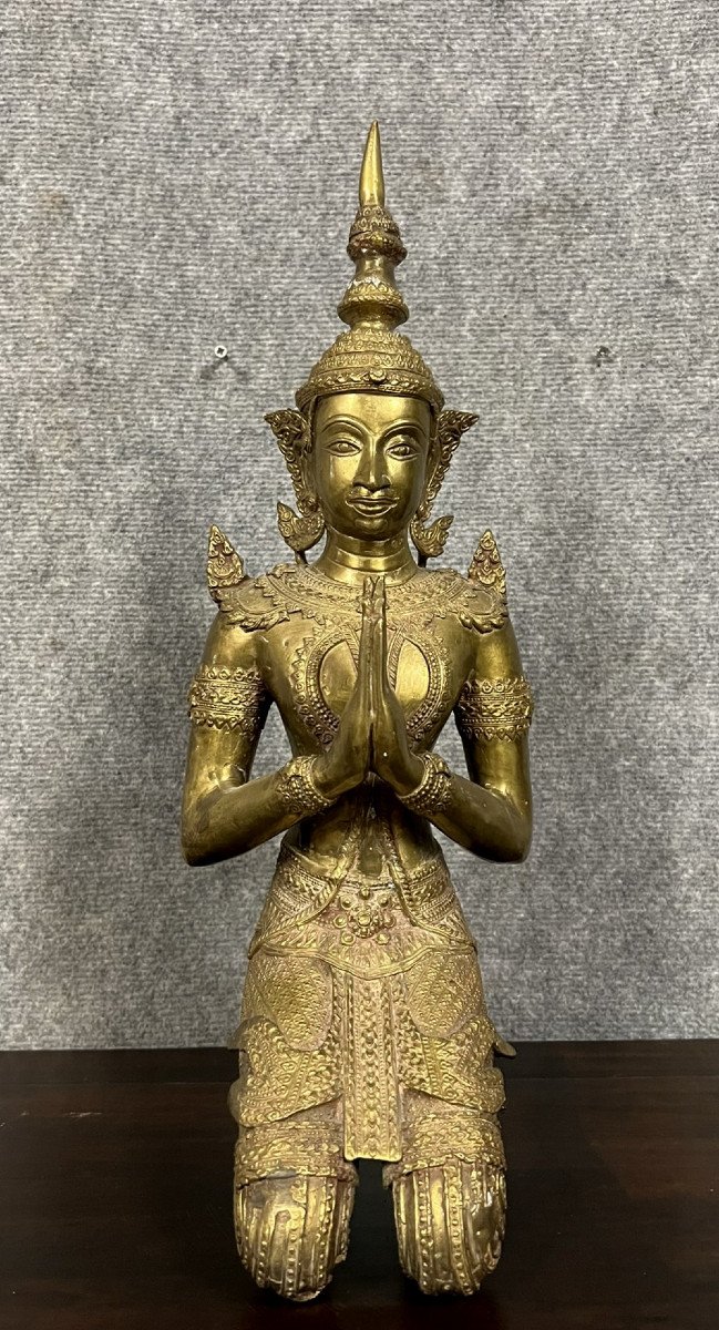 Asia Early 20th Century: Bronze Statue, Representing A Kneeling Worshipper-photo-1