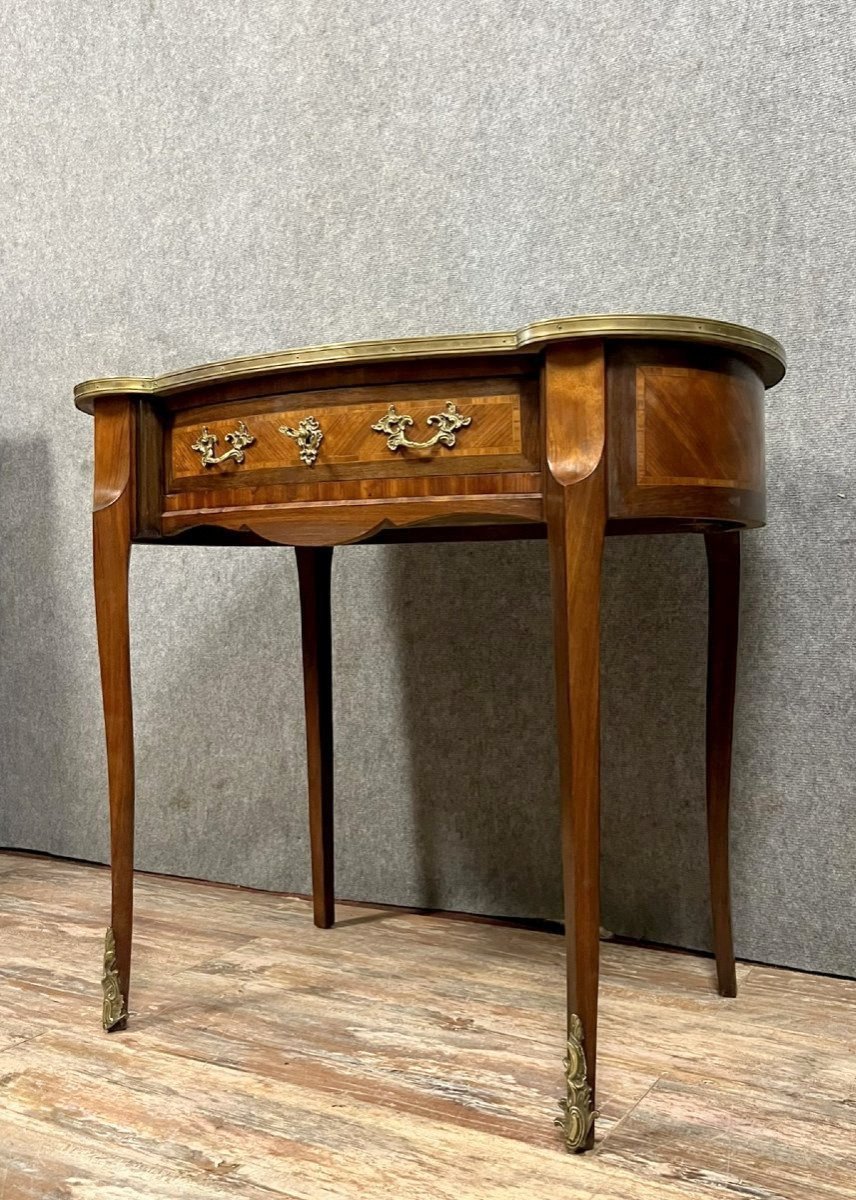 Bureau De Forme Rognon Style Louis XV En Marqueterie -photo-1