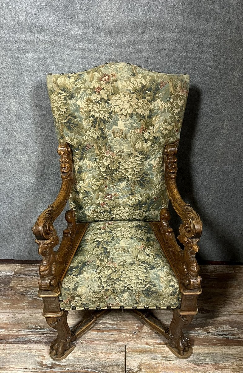 Renaissance Ceremonial Throne Chair With Curved Back In Carved Walnut-photo-1