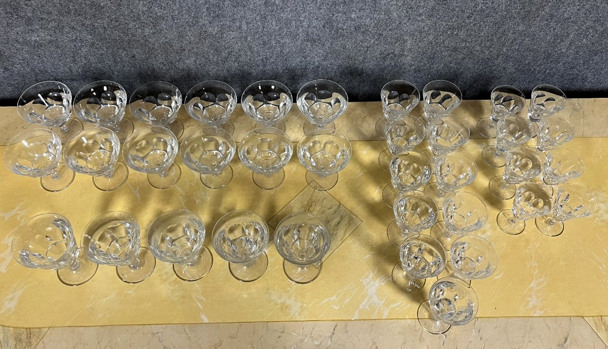 Daum France : Partie De Service De Verres A Pied En Cristal Taillé  -photo-5