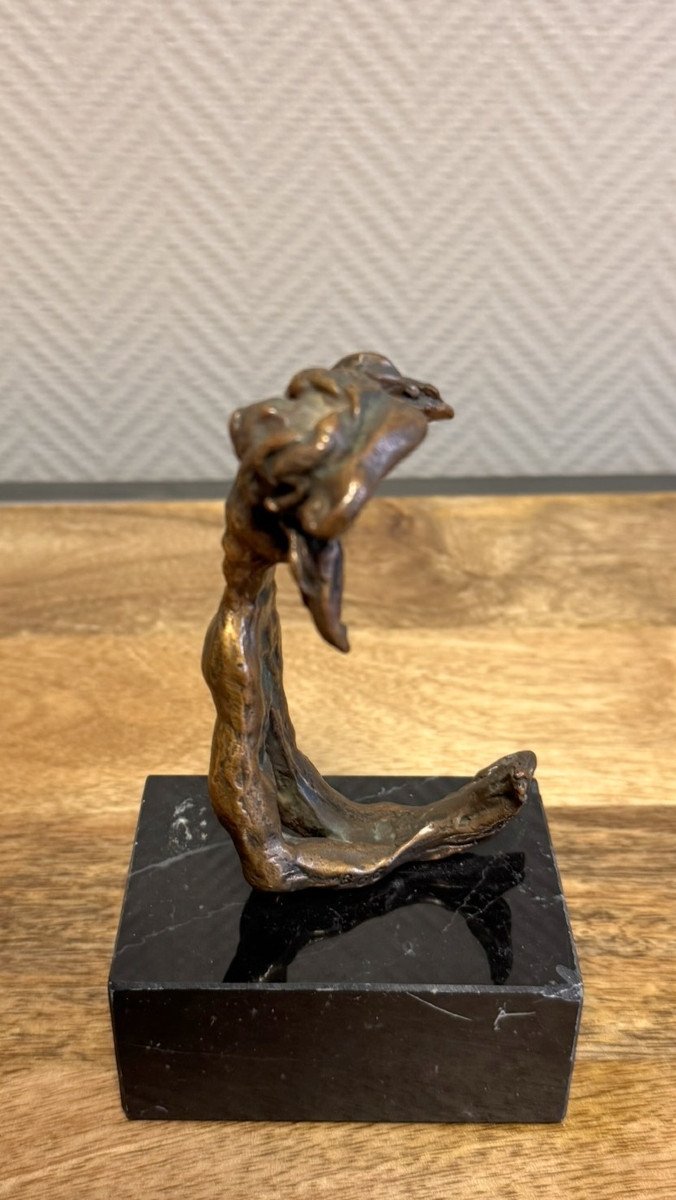 Salvador Dali: Bronze Subject On Marble Base "the Angel Of Victory" / Signed And Numbered -photo-2