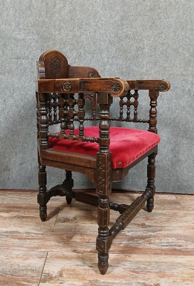 Syrian Office Chair In Solid Walnut Fully Carved Circa 1850-photo-1