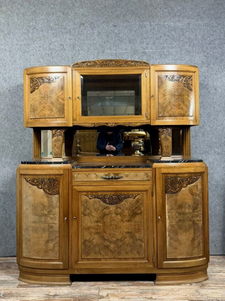 Two-body Art Deco Period Buffet In Walnut And Burl Circa 1940