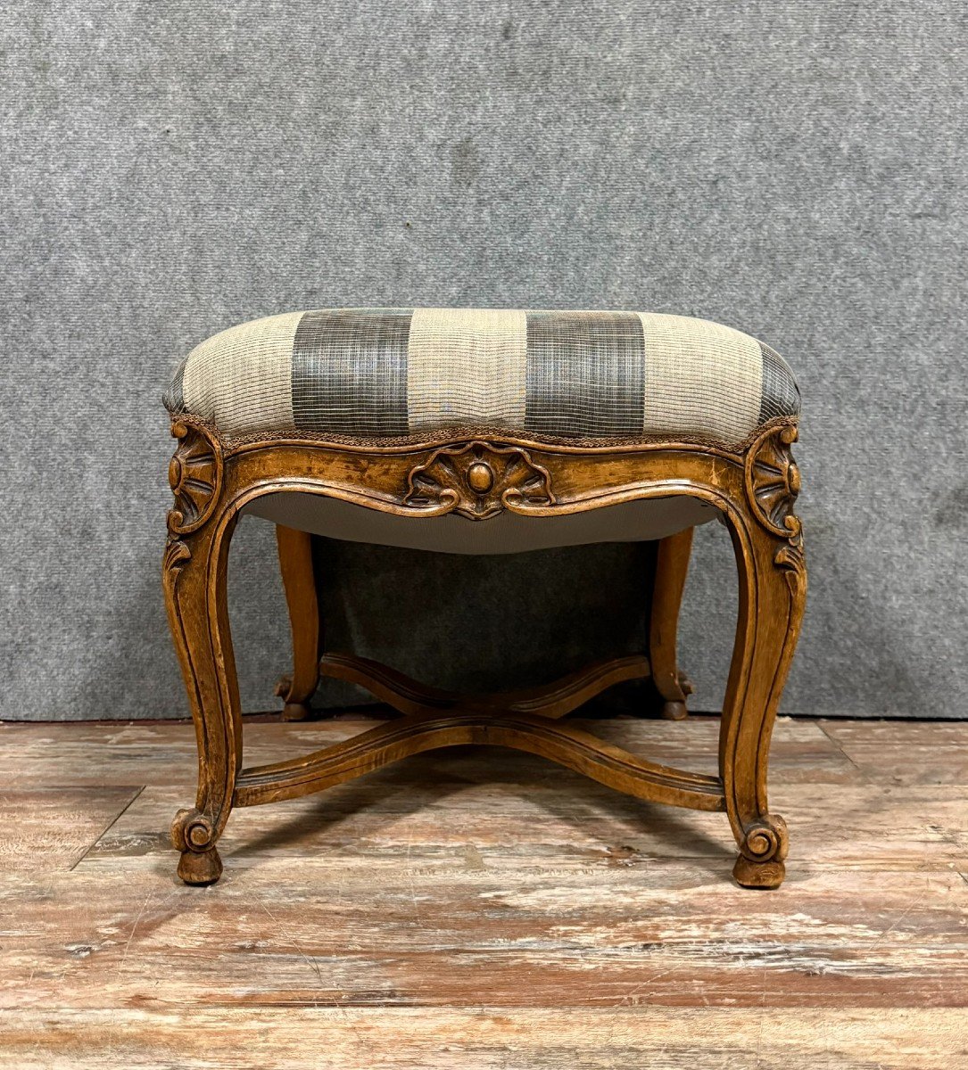 Louis XV Style Provencal Footrest In Walnut Circa 1850