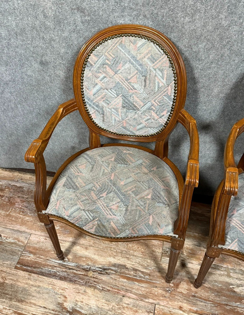 Paire De Fauteuils Louis XVI A Dossiers Médaillons Vers 1940-photo-4