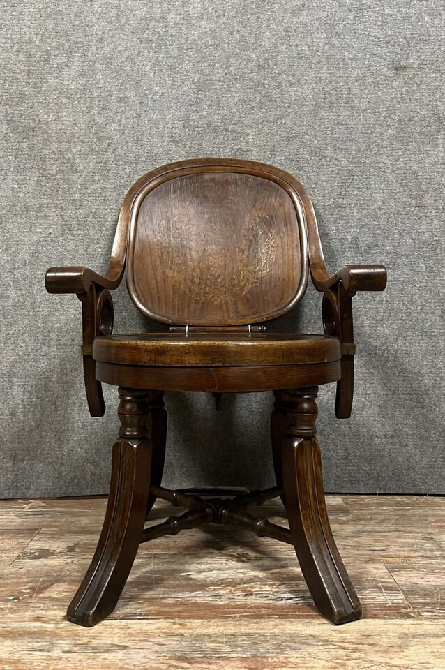 After Thonet: Curved Wood Ocean Liner Armchair, Late 19th Century-photo-2