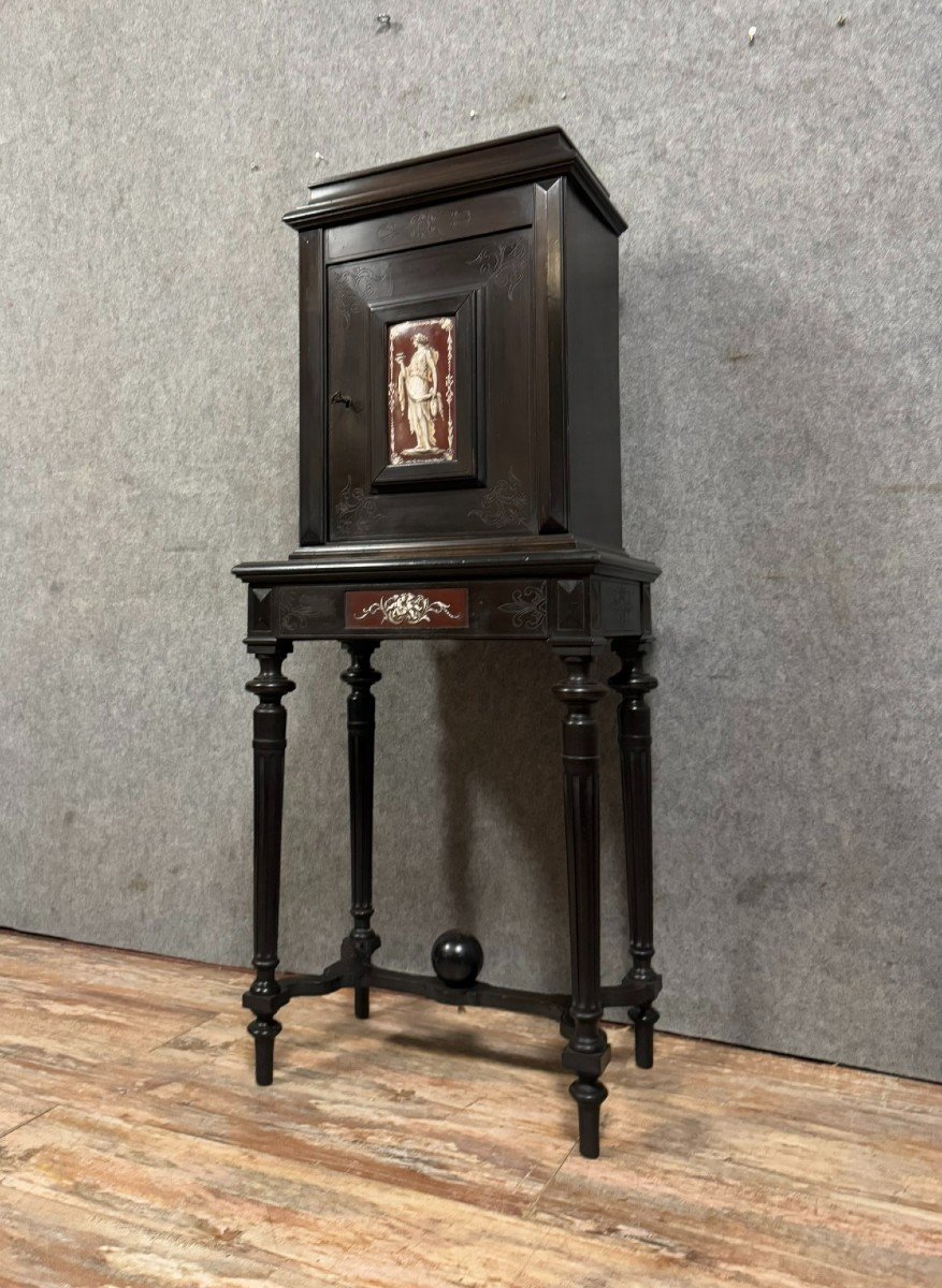 Cabinet With Secret Function In Blackened Wood And Ceramic Plates With Antique Decorations-photo-3