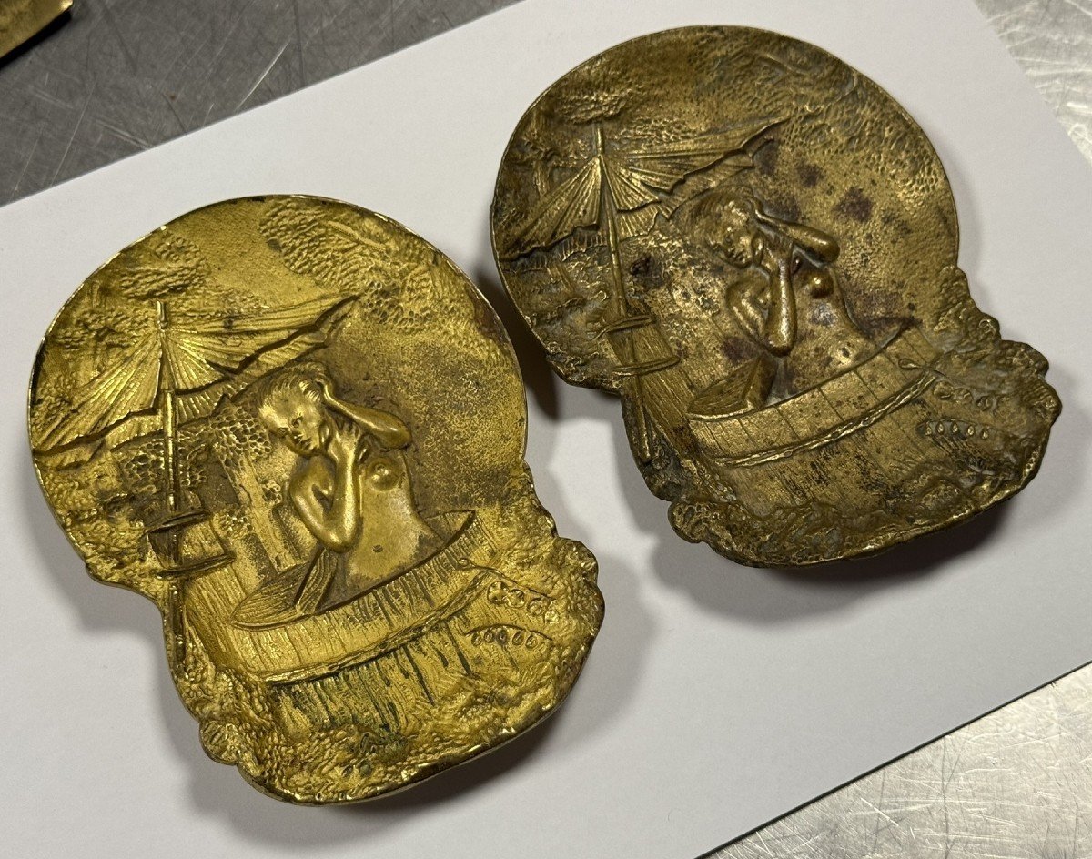 Pair Of Japanese Bronze Empty Pockets Depicting A Lady Bathing Circa 1900-photo-1