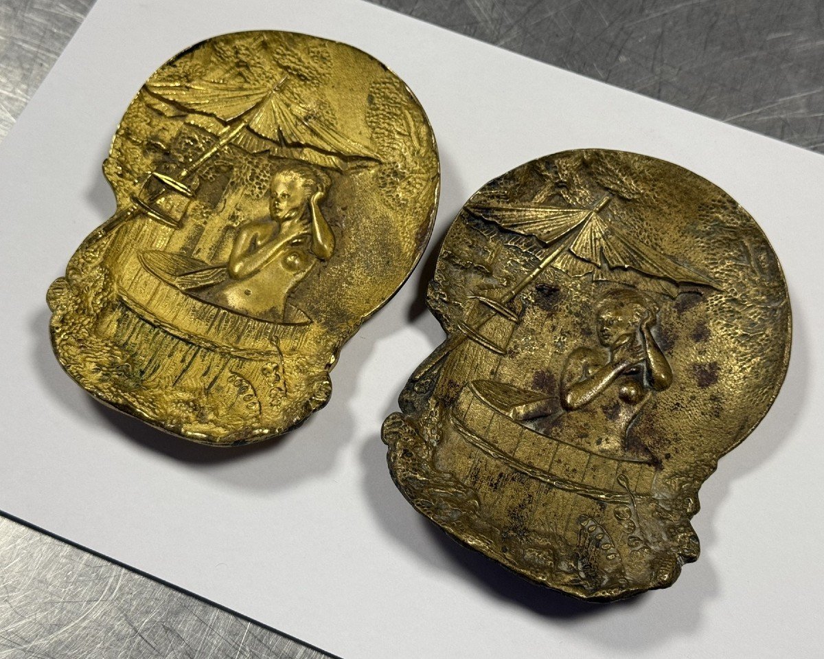 Pair Of Japanese Bronze Empty Pockets Depicting A Lady Bathing Circa 1900-photo-2