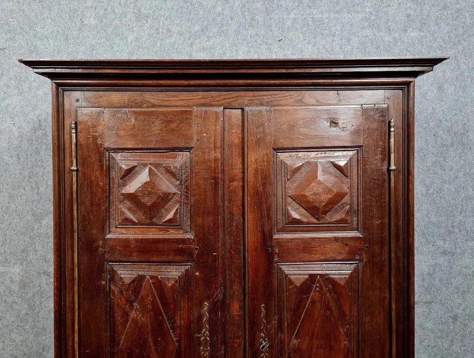 Armoire De Valet Bourguignonne époque Louis XIII En Chêne Massif Vers 1700-photo-1