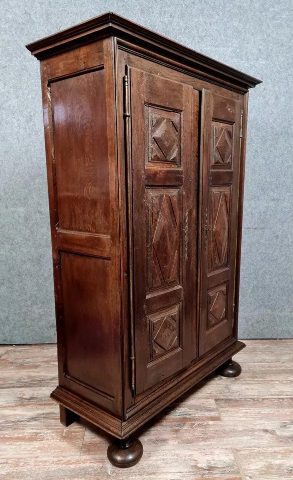 Burgundy Valet Cabinet Louis XIII Period Solid Oak Circa 1700-photo-5