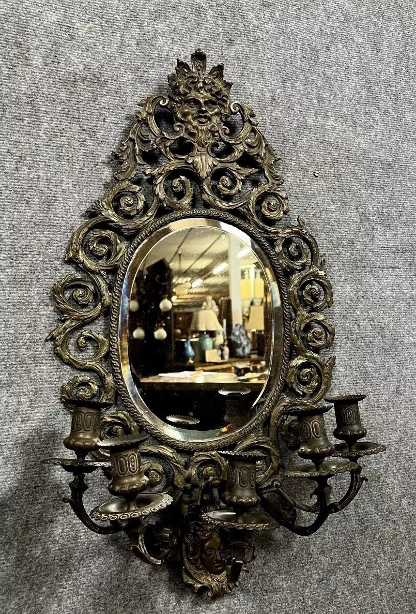 Importante Paire De Miroirs A Appliques De Style Renaissance En Bronze -photo-2