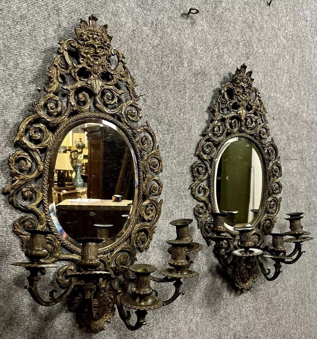 Importante Paire De Miroirs A Appliques De Style Renaissance En Bronze -photo-4