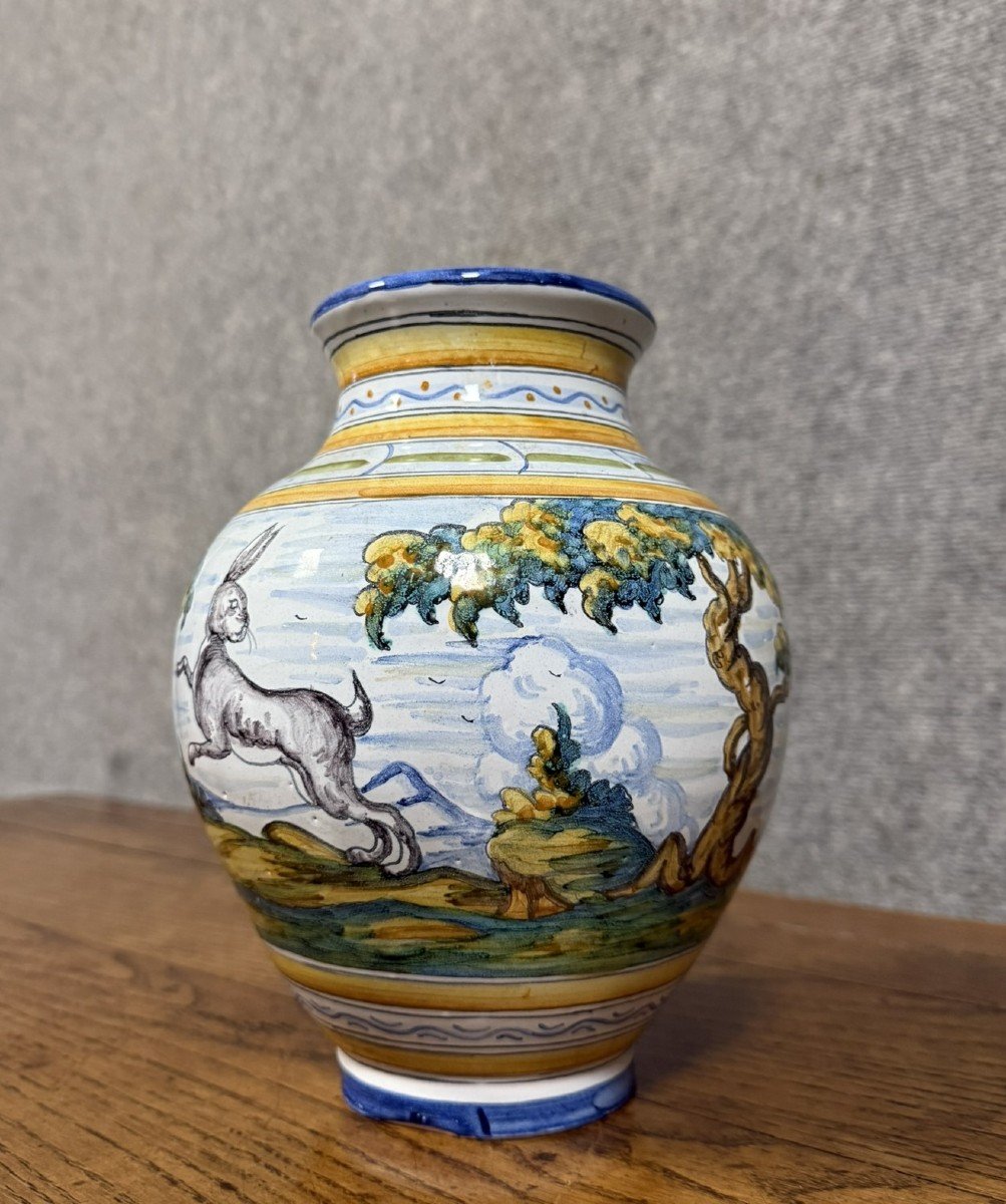 Talavera : Vase En Céramique Peinte à La Main à Décors d'Un Lièvre Et d'Un Oiseau -photo-3