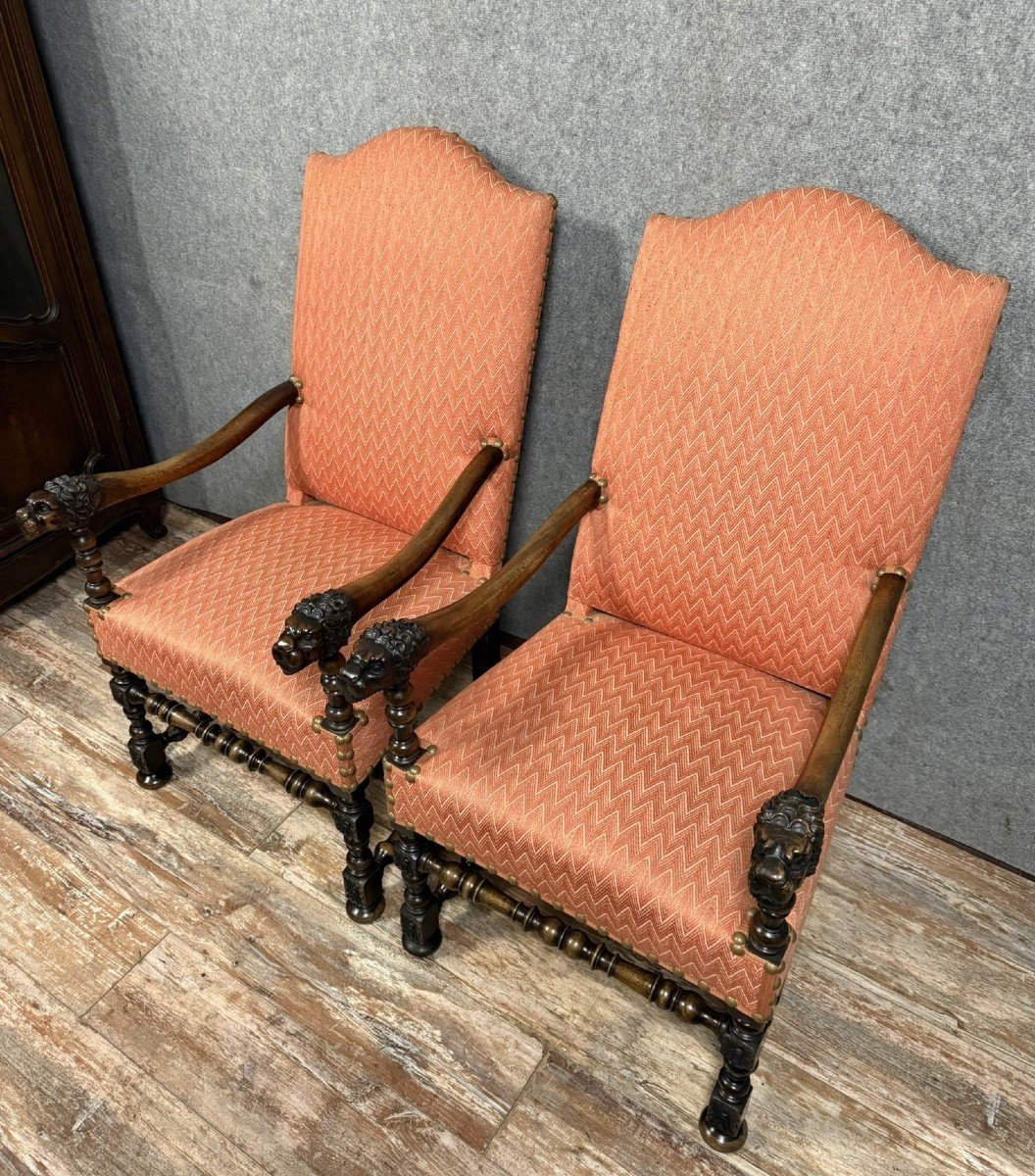 Important Pair Of Louis XIII Style Armchairs In Carved Walnut -photo-4