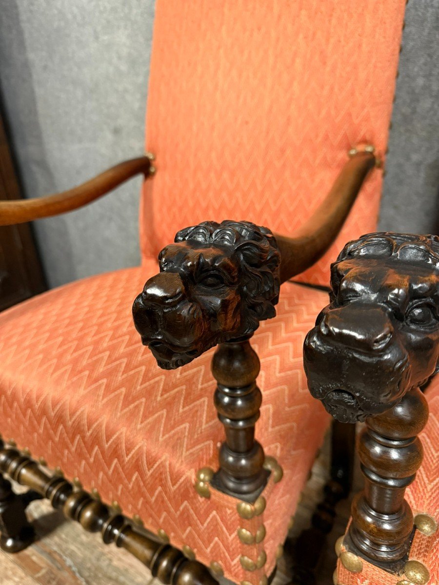 Important Pair Of Louis XIII Style Armchairs In Carved Walnut -photo-5