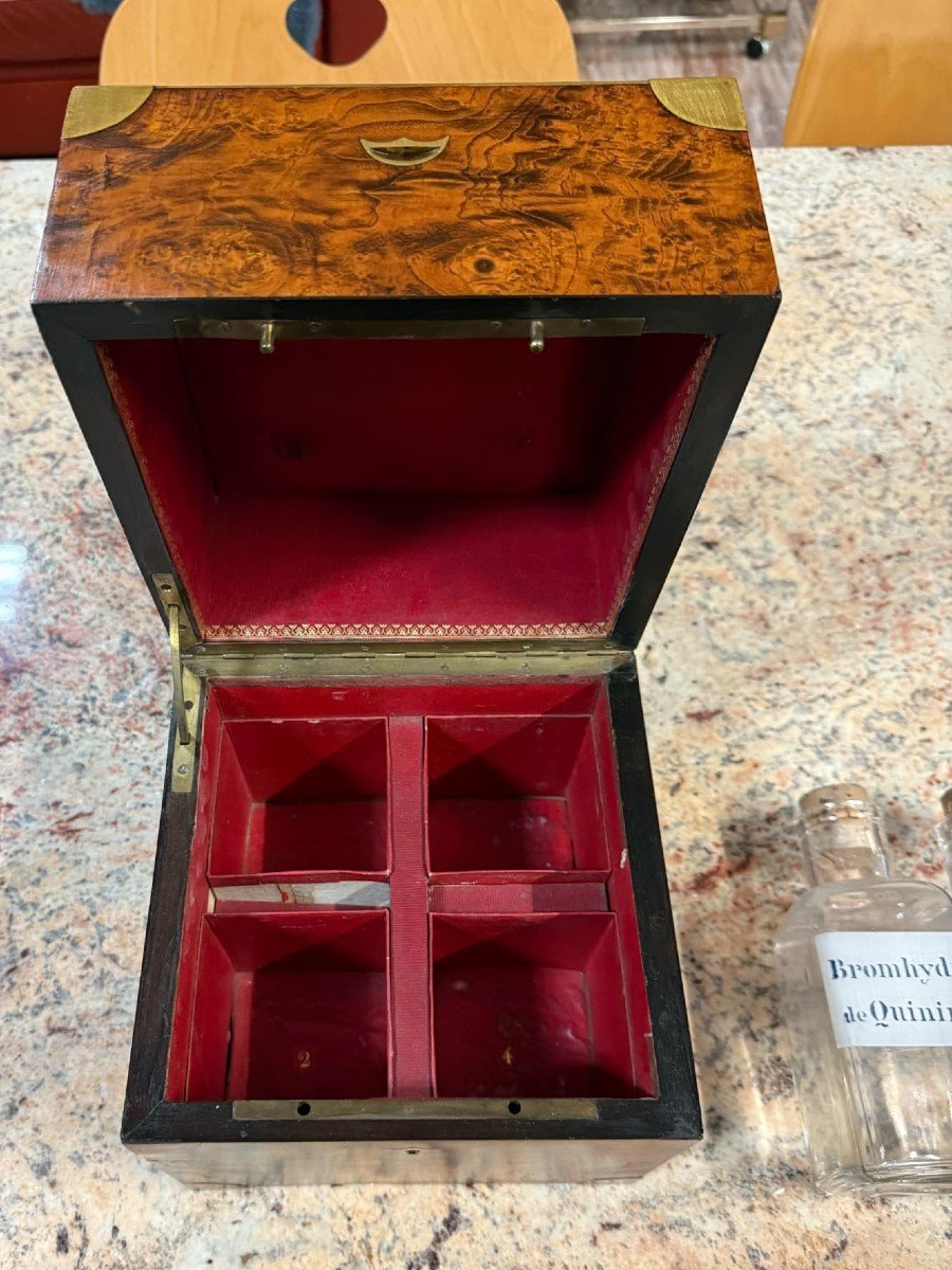 Charles X Period Pharmacist's Box In Precious Wood Burl -photo-2