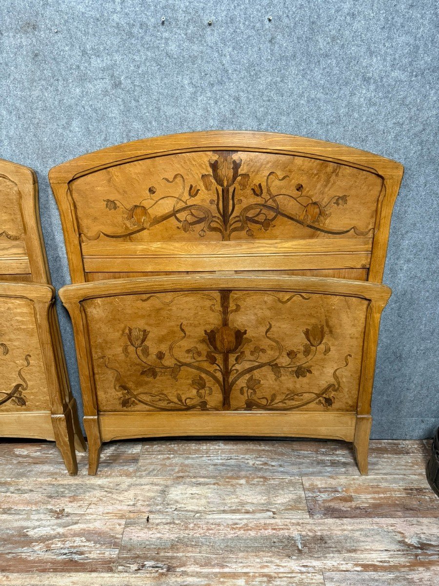 Nancy School: Pair Of Art Nouveau Period Marquetry Beds -photo-5