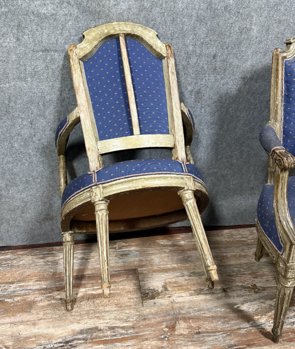 Paire De Fauteuils époque Louis XVI En Bois Laqué-photo-6