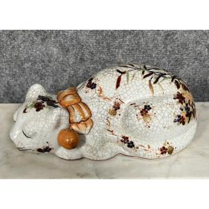 Asia 20th Century: Sleeping Cat In Cracked Porcelain