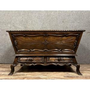 Piedmontese Louis XV Style Kneader In Solid Walnut 