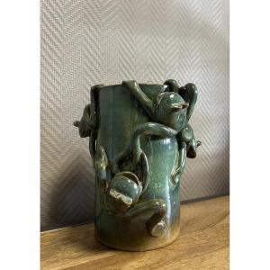 Unusual Relief Frog Vase 