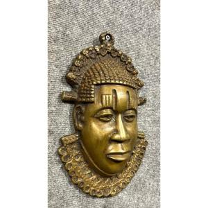 Afrique Benin XIXeme : Grand Masque Commémoratif En Bronze à Patine Dorée