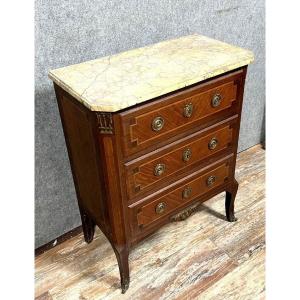 Louis XV / Louis XVI Lady's Chest Of Drawers In Marquetry 