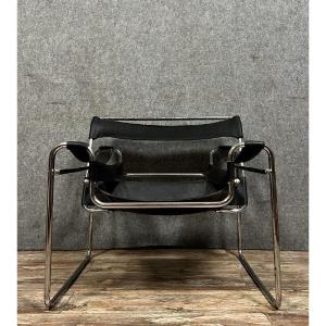 Fauteuil En Cuir Noir, D’après Le Modèle Iconique Wassily De Marcel Breuer