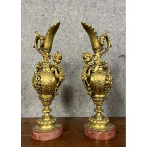 Important Pair Of Rocaille Ewers In Gilt Bronze