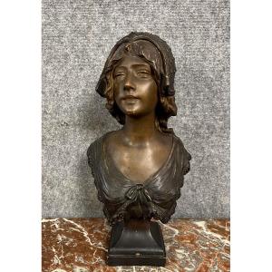 Gustave Van Vaerenbergh (1873-1927): Art Nouveau Terracotta Bust 