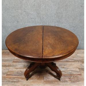 Louis Philippe Period Extendable Gueridon Table In Walnut Circa 1830