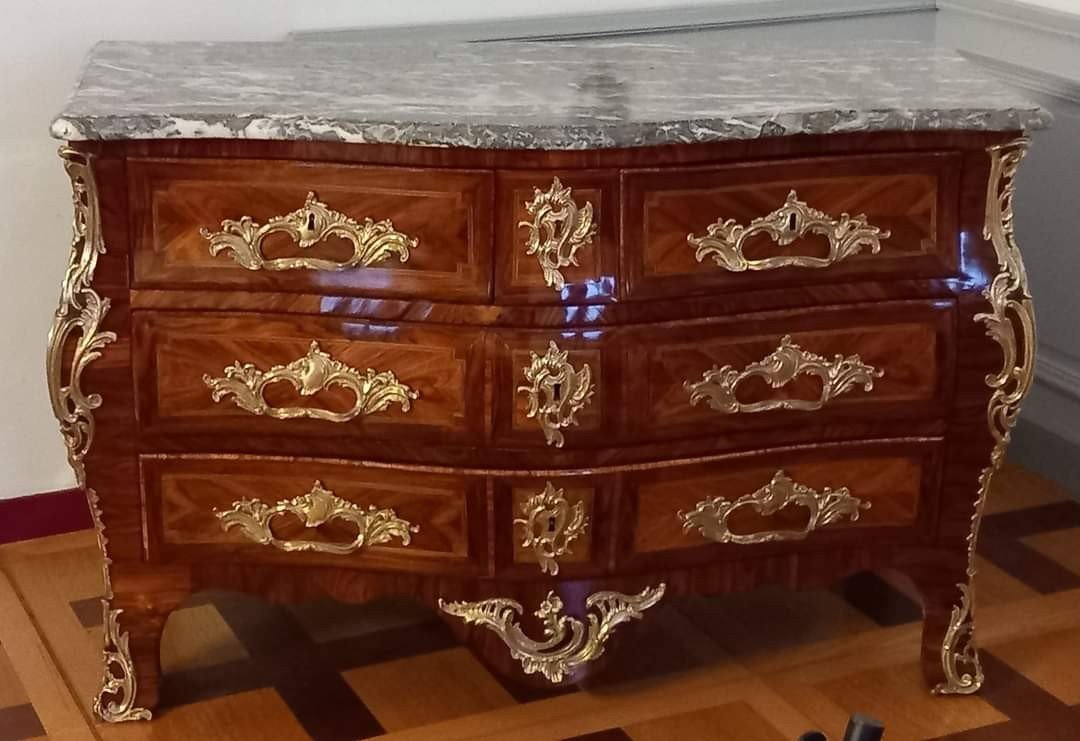 Louis XV Period Tomb Chest Of Drawers, 18th 