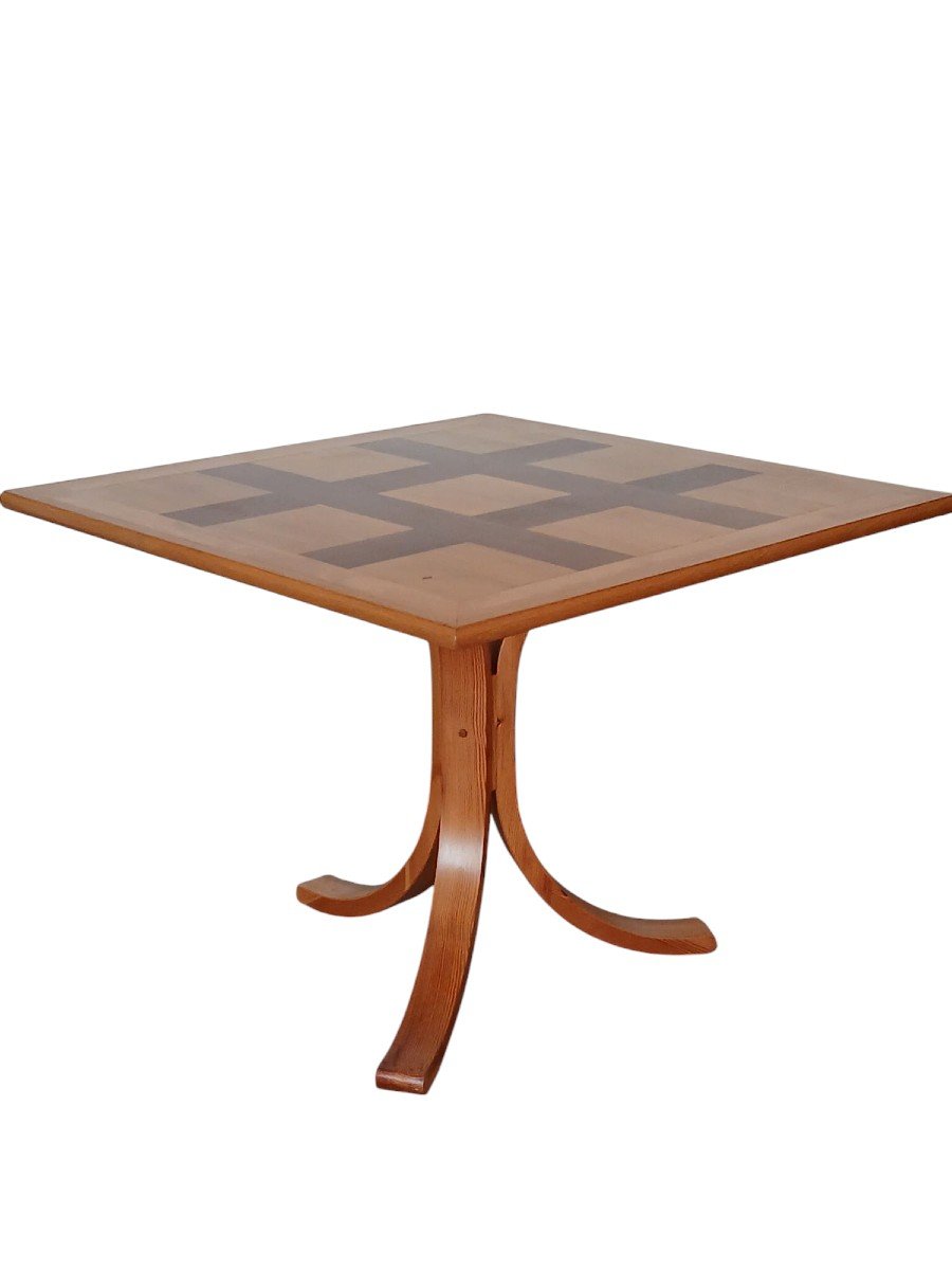 Table Style Scandinave