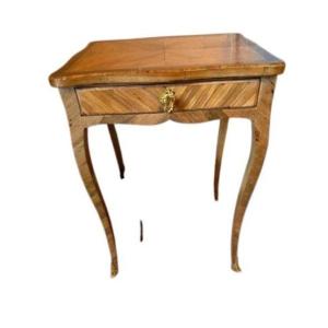 Table à écrire,  époque Louis XV, 18ème 