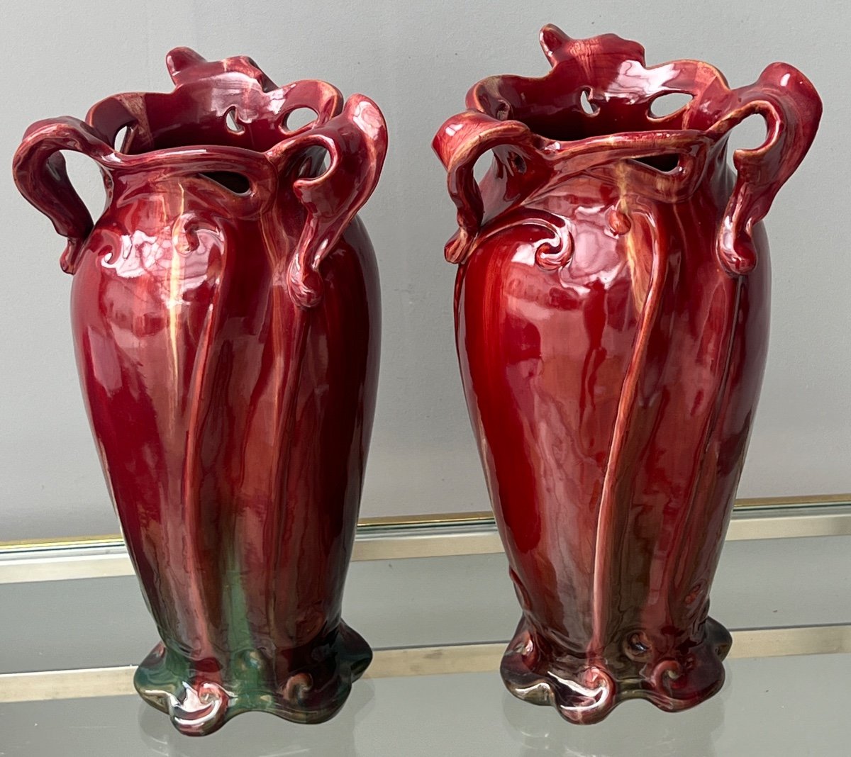 Pair Of Art-nouveau Delphin Massier Vases In Vallauris -photo-4