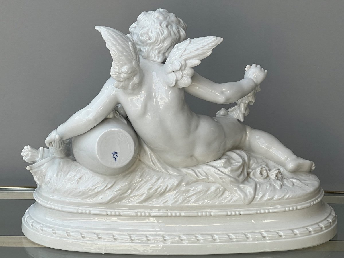 Hippolyte Moreau Angelot  / Amour En Porcelaine Style Louis XVI-photo-1