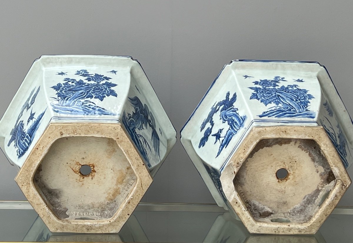 Paire De Jardinières 19e Siècle En Porcelaine De Chine Bleu Et Blanc-photo-3