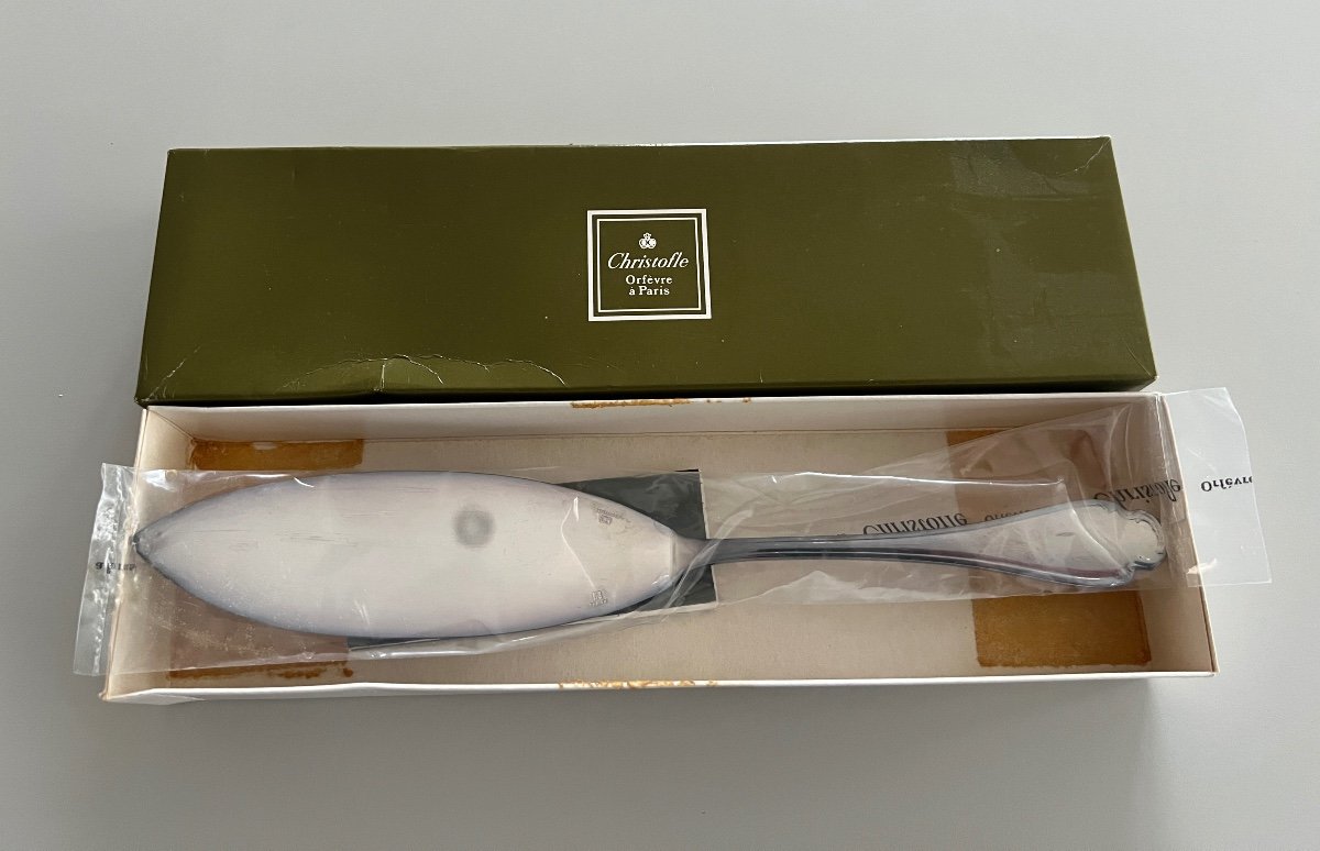 Christofle Pompadour Model New Fish Scoop 